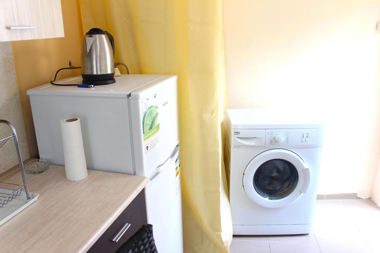 Къща за Гости Емили в Квартал Трошево Apartment Варна Екстериор снимка
